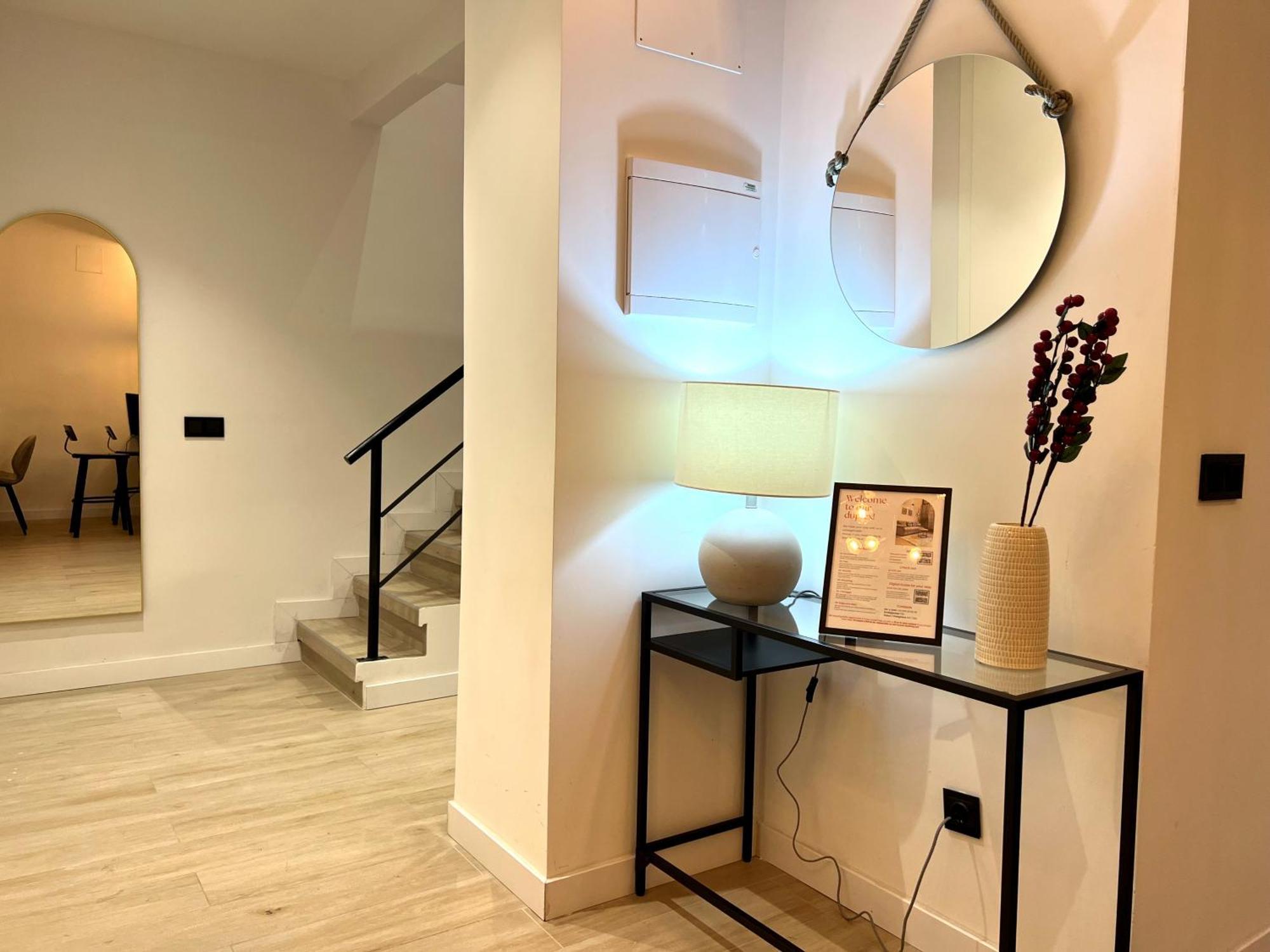 마드리드 Duplex Moderno Y Acogedor Junto A Atocha 아파트 외부 사진